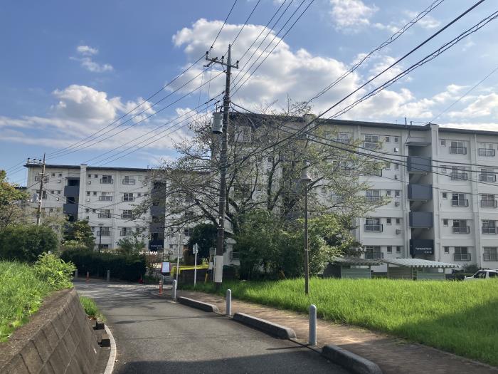 東京都町田市にあるUR賃貸住宅 鶴川の周辺写真 2/19