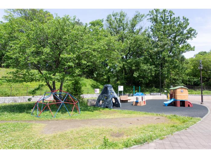 apartment 町田市山崎町2130ほか

住棟配置図