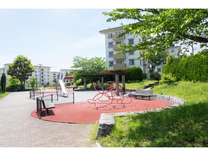 apartment 町田市山崎町2130ほか

住棟配置図