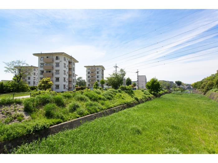 apartment 町田市山崎町2130ほか

住棟配置図