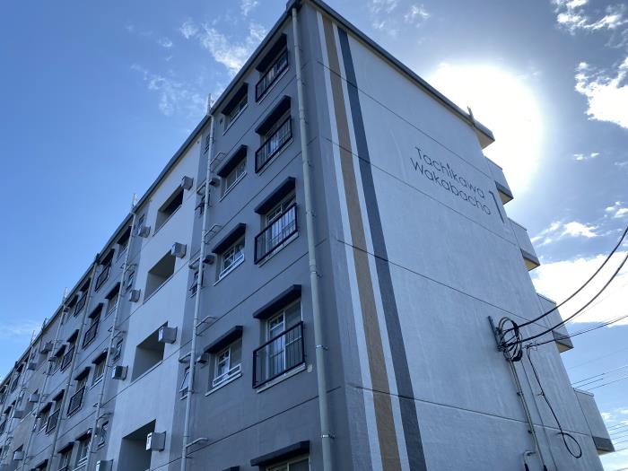 apartment 立川市若葉町4-25-1

住棟配置図