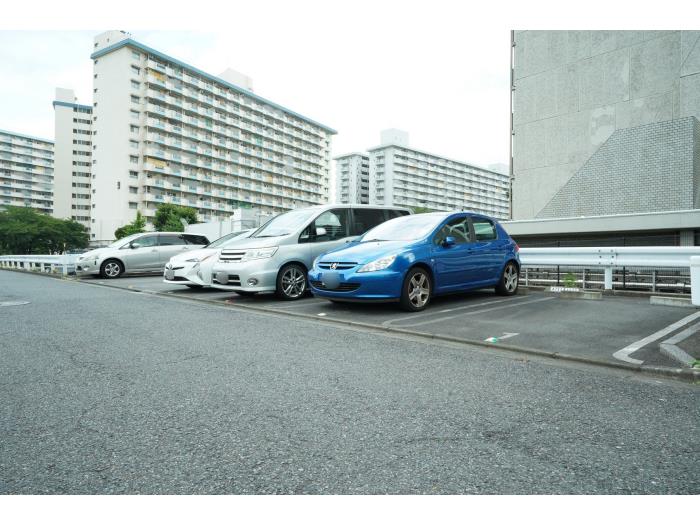 apartment 北区豊島5-4ほか

住棟配置図