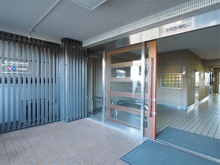 apartment 調布市深大寺元町1-11-1

住棟配置図