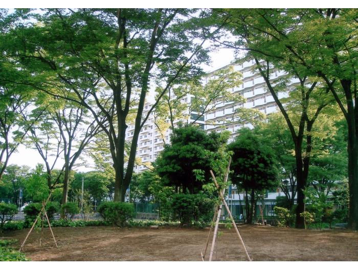 apartment 墨田区立花1-26ほか

住棟配置図