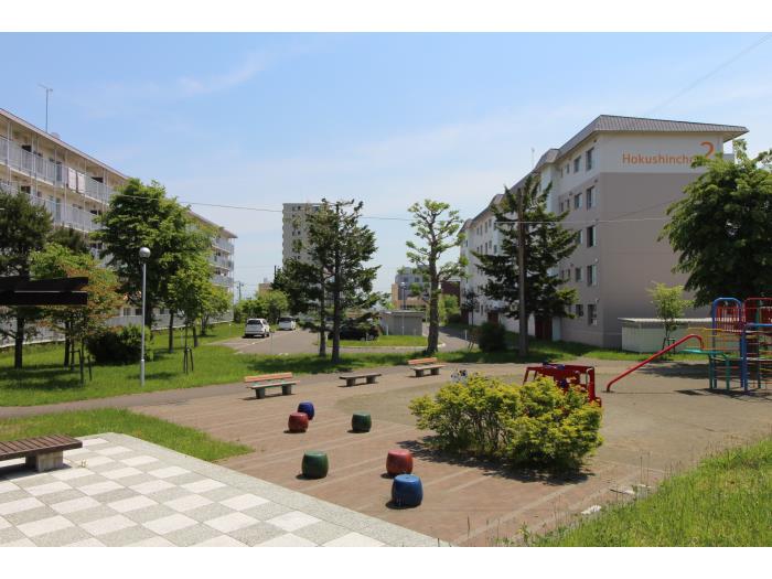 北海道北広島市にあるUR賃貸住宅 北広島北進町の周辺写真 2/5