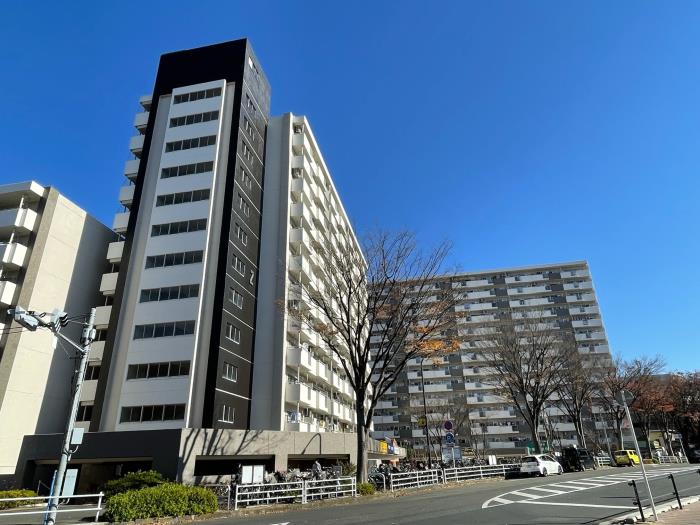 apartment 町田市南成瀬1-2-1

住棟配置図