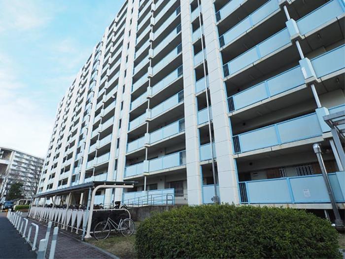 apartment 昭島市つつじが丘3-4ほか

住棟配置図