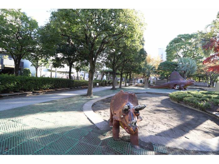 apartment 江戸川区清新町1-1

住棟配置図