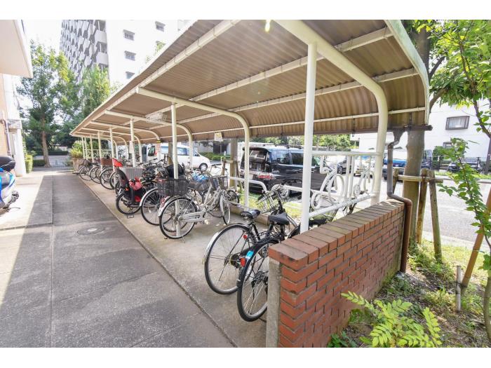 apartment 練馬区光が丘3-8

住棟配置図