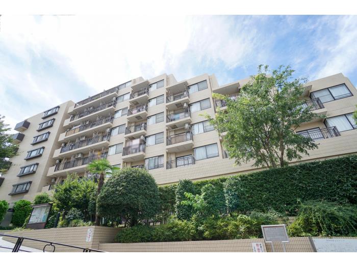 apartment 文京区本郷4-8-3

住棟配置図