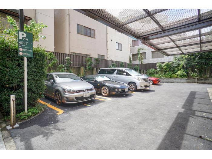 apartment 文京区本郷4-8-3

住棟配置図