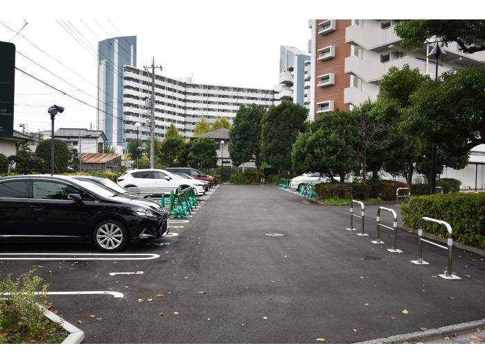 apartment 北区赤羽北2-22-10

住棟配置図