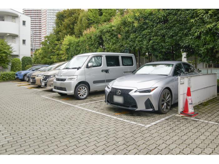 apartment 新宿区北新宿3-27-3

住棟配置図