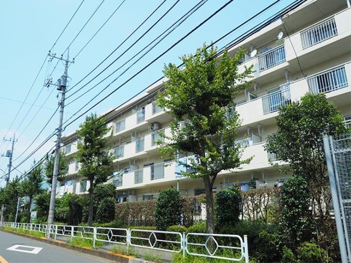 apartment 立川市一番町6-17-70

住棟配置図