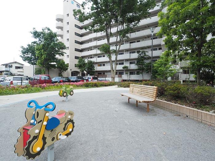 apartment 調布市西つつじヶ丘4-23

住棟配置図