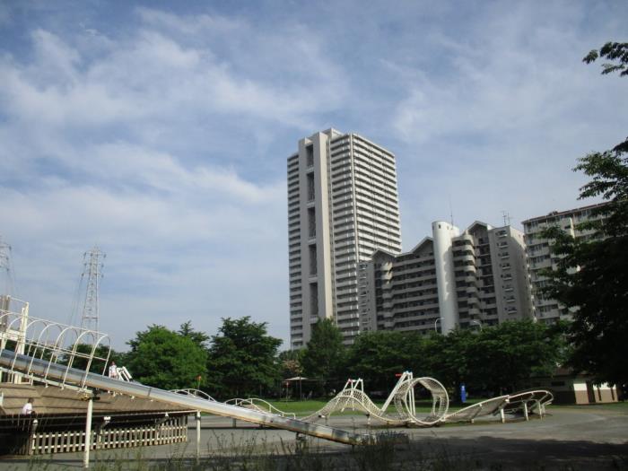 apartment 江戸川区小松川1-5

住棟配置図