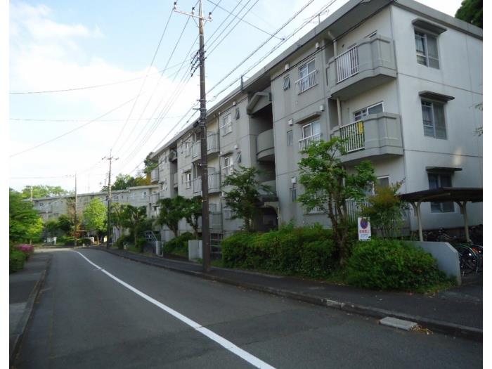 apartment 町田市図師町730-1

住棟配置図