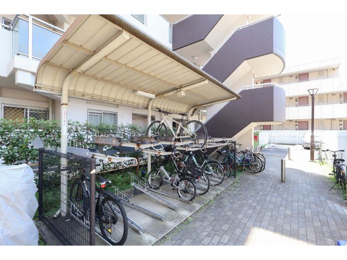 apartment 大田区西糀谷3-23-8

住棟配置図