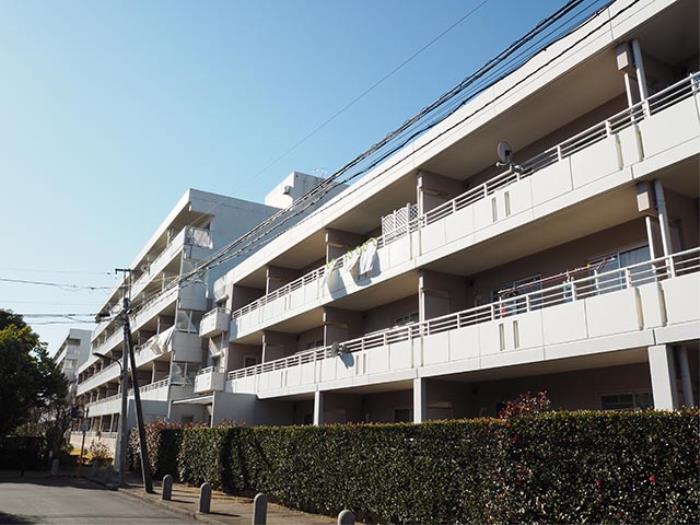 apartment 立川市曙町3-18-22

住棟配置図