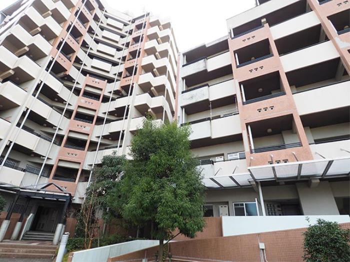 apartment 八王子市上柚木2-63

住棟配置図