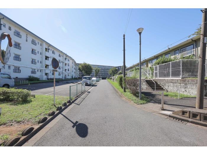 apartment 船橋市高根台3-2ほか

住棟配置図