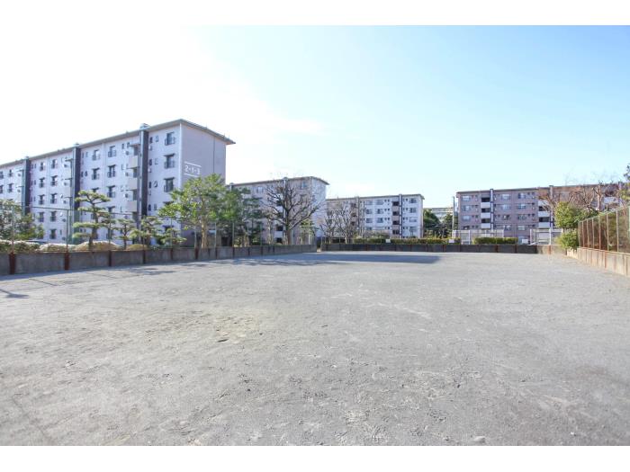 apartment 習志野市袖ケ浦2ほか

住棟配置図