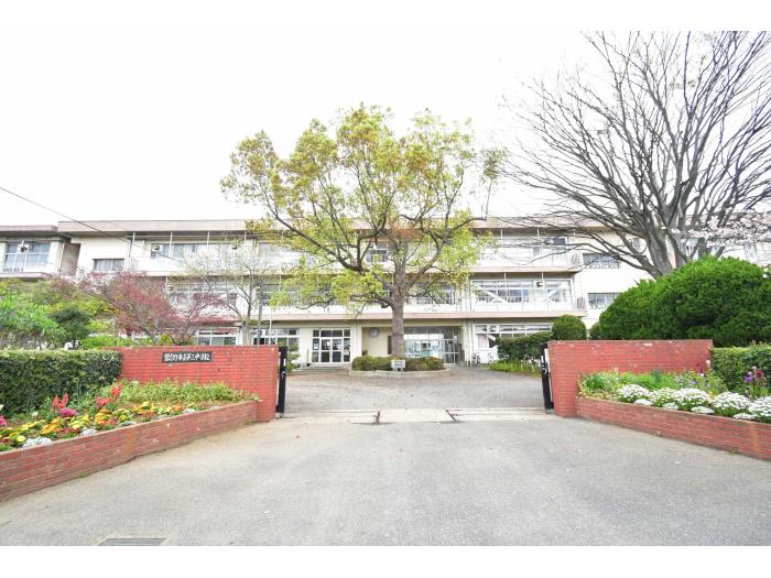 apartment 習志野市袖ケ浦2ほか

住棟配置図