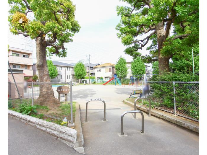 apartment 船橋市前原西2-39-8

住棟配置図