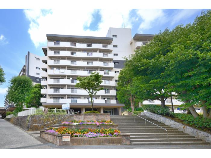 apartment 船橋市芝山1-40ほか

住棟配置図