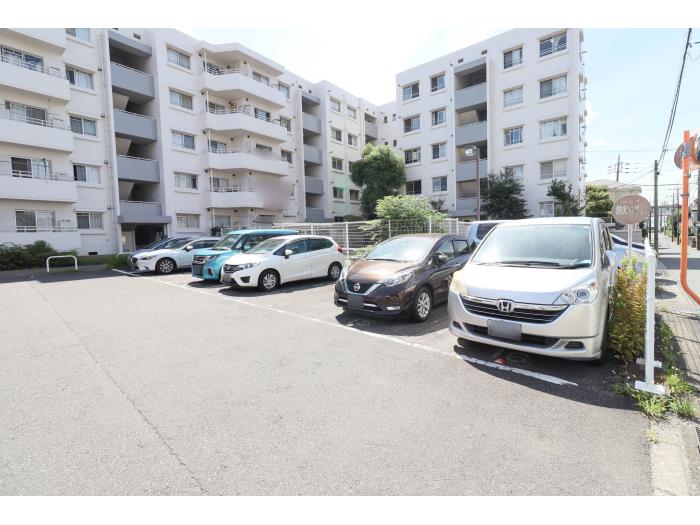 apartment 松戸市常盤平7-20-3

住棟配置図