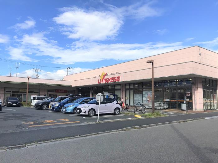 apartment 船橋市前原西6-1

住棟配置図