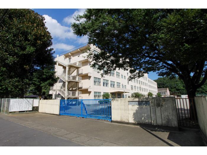 apartment 大和市上和田2412

住棟配置図