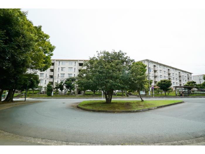 apartment 秦野市下大槻410

住棟配置図