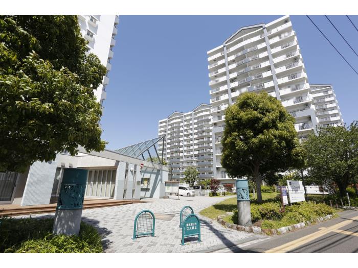apartment 平塚市浅間町11-1

住棟配置図