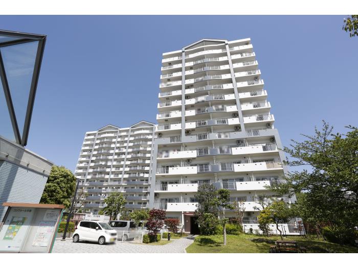 apartment 平塚市浅間町11-1

住棟配置図