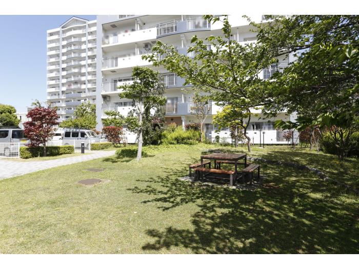 apartment 平塚市浅間町11-1

住棟配置図