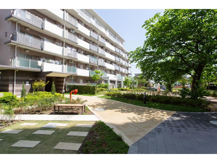 apartment 大和市下鶴間2777-5

住棟配置図