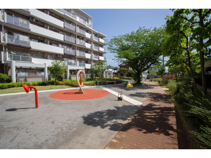 apartment 大和市下鶴間2777-5

住棟配置図