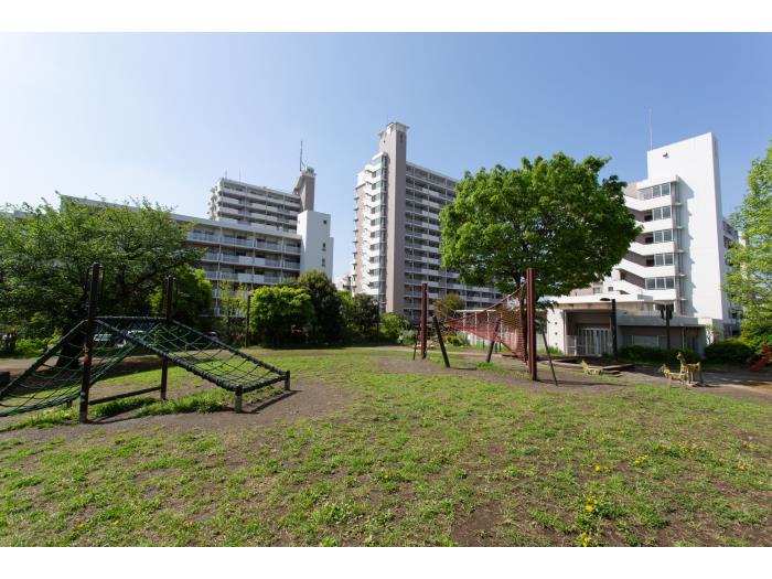 apartment 大和市下鶴間2777-5

住棟配置図