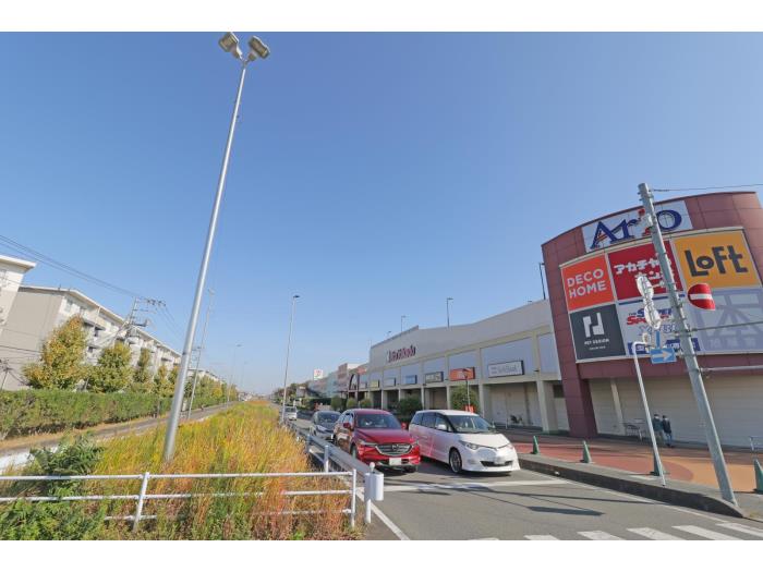 apartment 上尾市小敷谷845-1

住棟配置図