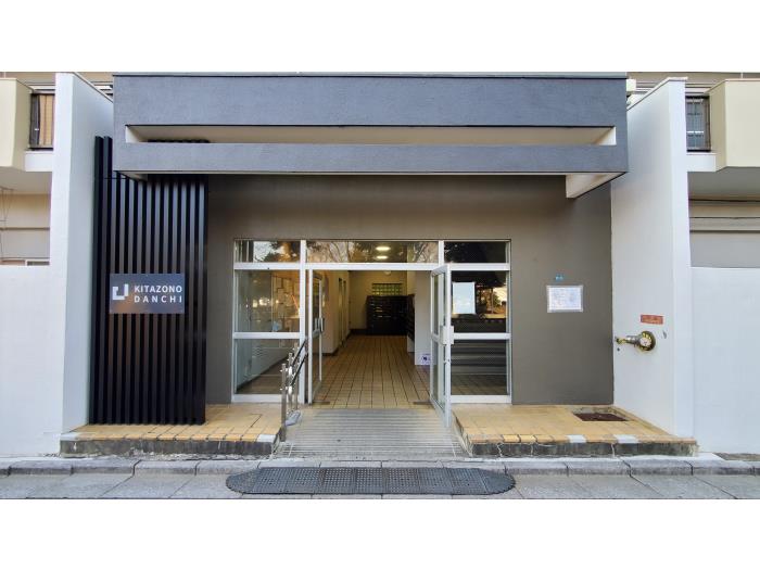apartment 川口市北園町11-1

住棟配置図