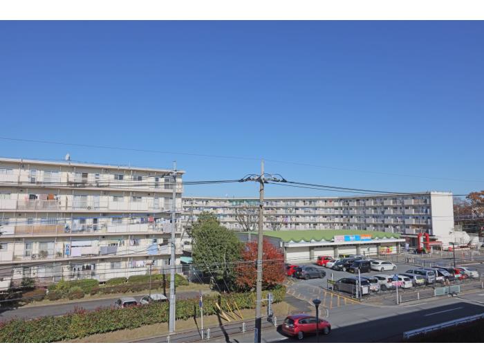 apartment 吉川市吉川団地

住棟配置図