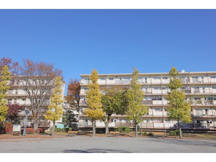 apartment 吉川市吉川団地

住棟配置図