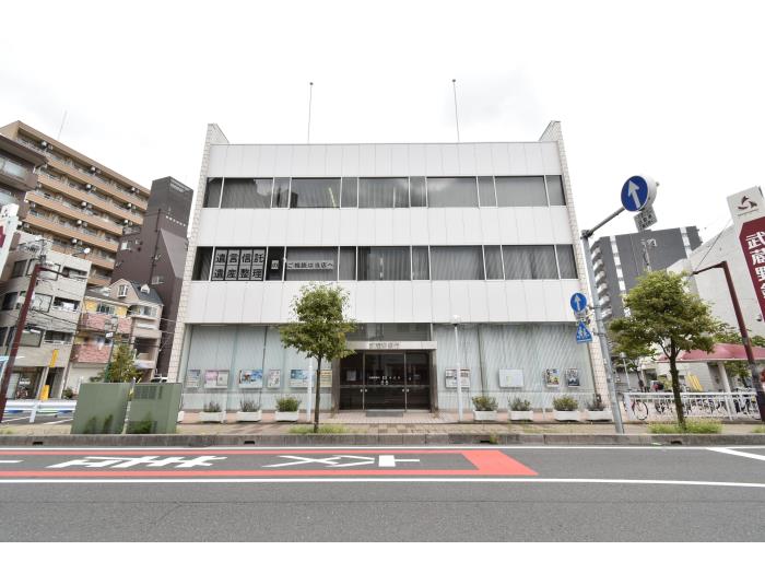 apartment 川口市芝園町3

住棟配置図