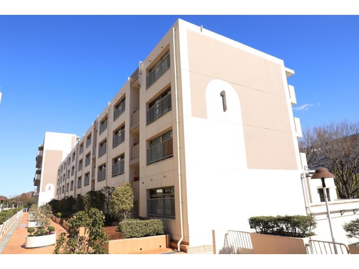 apartment 所沢市並木3-1

住棟配置図