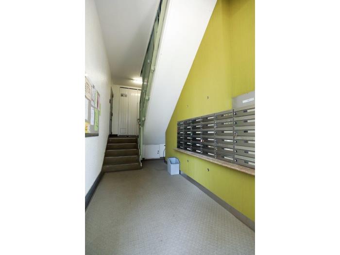 apartment 朝霞市膝折町2-8

住棟配置図