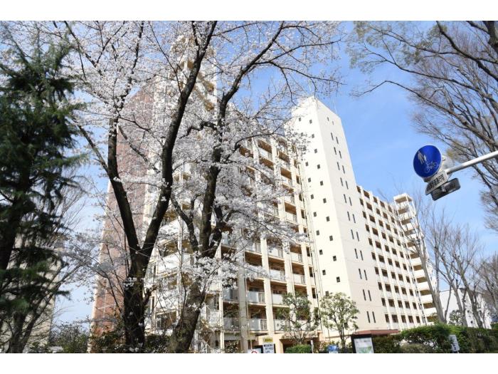 apartment 所沢市並木2-3

住棟配置図