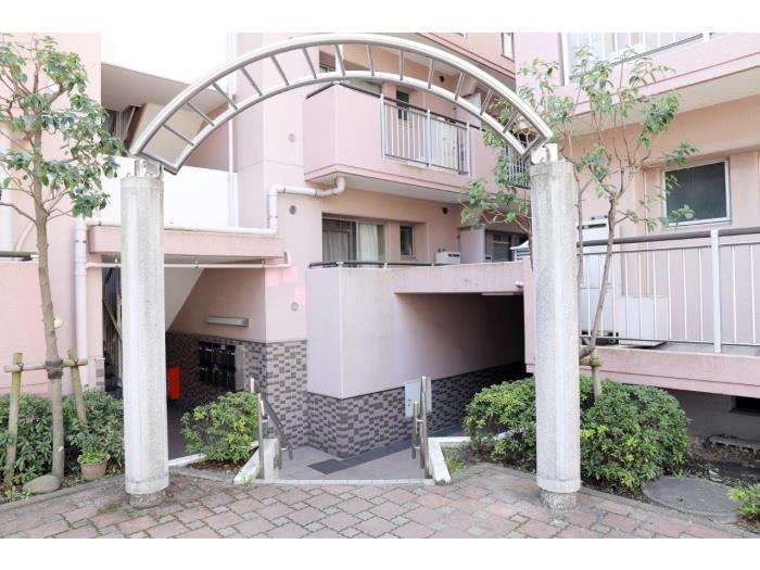 apartment 川口市飯塚4-4-31

住棟配置図