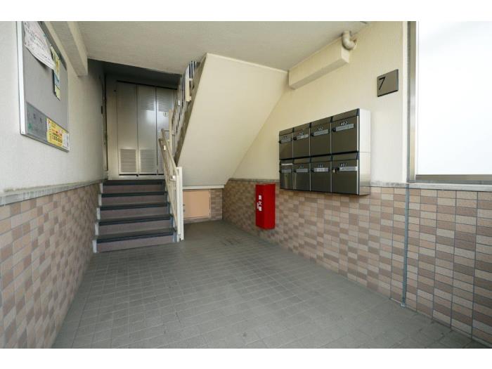 apartment さいたま市緑区東浦和2-73-1

住棟配置図