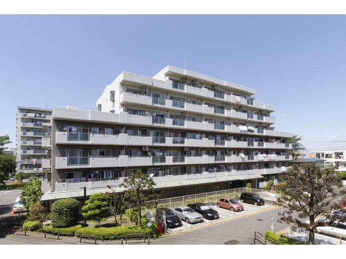 apartment 所沢市緑町2-16

住棟配置図